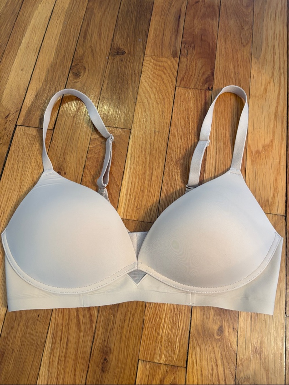 Maidenform Smooth Light Beige Seamless T-Shirt Bra